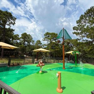 Laun Park Splash Pad gallery thumbnail
